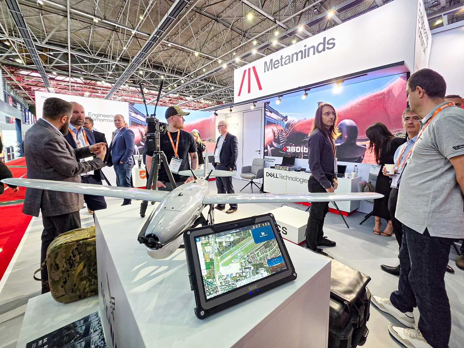 Visitors in front of the Metaminds exhibition stand at BSDA Bucharest
